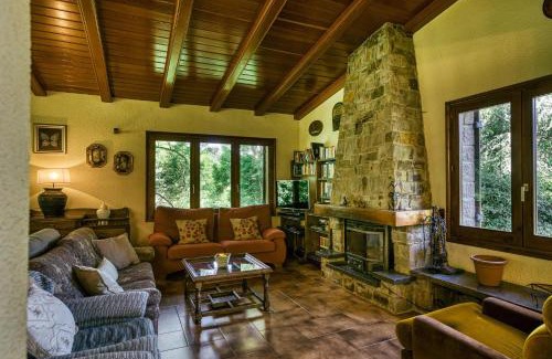 Vallfogona House | Can Blau