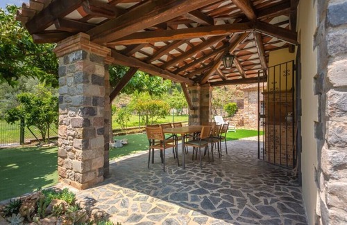Gualba House | Can Caldeta: Nature and privacy