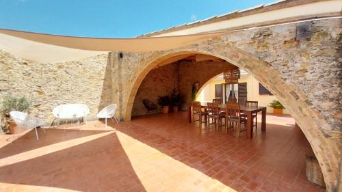 Viladamat House | Can Motas