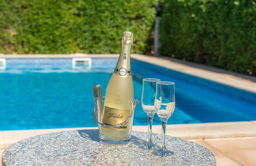 Inca Villa | CAN TOMEU - Beautiful villa with private garden and pool in a quiet area. Free WiFi