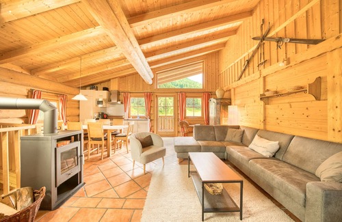 Zell am See House | Canadian-style blockhouse with fantastic mountain views