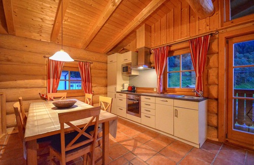 Zell am See House | Canadian-style blockhouse with fantastic mountain views