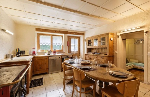 Montroc Apartment | Canari - Cosy 4pax Montroc | View | Quiet | Bus Train 250m