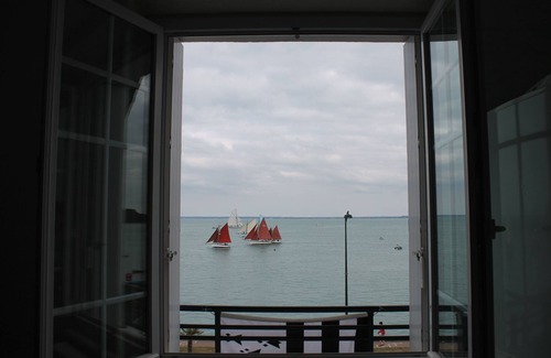 Cancale Apartment | ☀️Cancal view of Sea and Mt St Michel, St Malo, beaches, fisherman's house ☀️