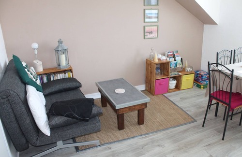 Cancale Apartment | ☀️Cancal view of Sea and Mt St Michel, St Malo, beaches, fisherman's house ☀️