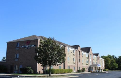 Greenwood Hotel | Candlewood Suites Indianapolis - South by IHG