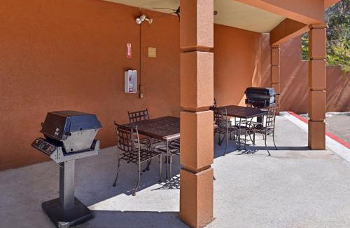 Mission Valley West Hotel | Candlewood Suites San Diego by IHG