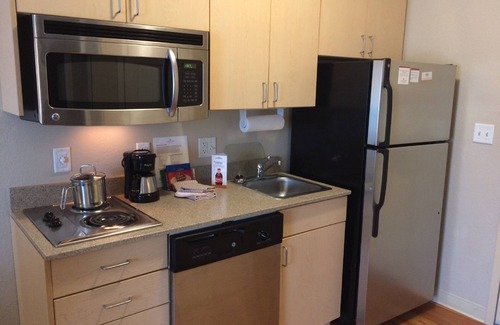 Evans Mills Hotel | Candlewood Suites Watertown Fort Drum by IHG