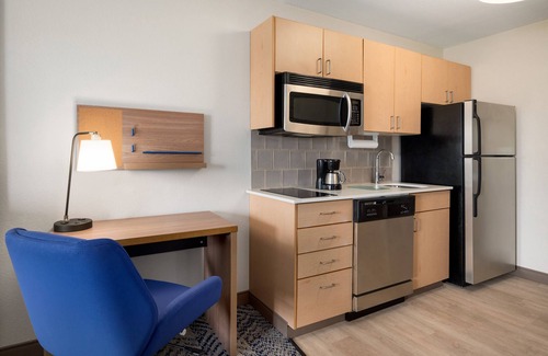 Evans Mills Hotel | Candlewood Suites Watertown Fort Drum by IHG