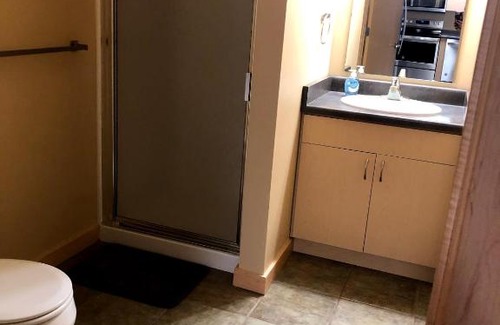 Sun Prairie Apartment | Cannery Square Short Term Rentals -104