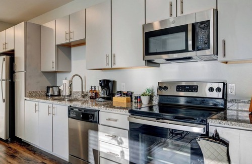Downtown Reno Apartment | Canyon Flats 2BD 9 - Two Bedroom Apartment, Sleeps 4