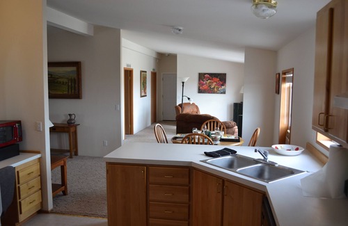 Crooked River Ranch House | Canyon House - 200 Milles of Sunset!