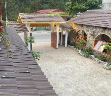 Meo Vac Cabin | Cao nguyên đá homestay mèo vạc