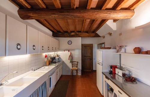 Siena House | Capanna, Typical Tuscan Farmhouse With Fruit Garden