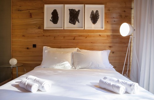Biscoitos Cabin | Caparica Azores Ecolodge
