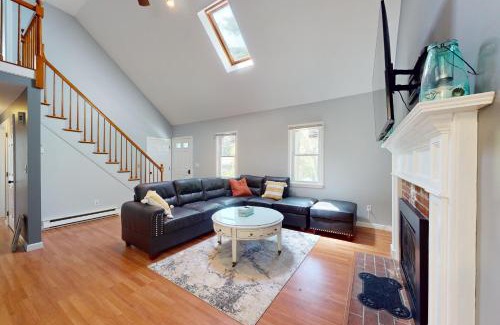 Buzzards Bay House | Cape Breeze