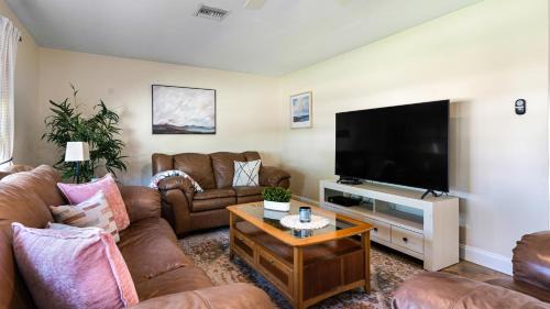 Caloosahatchee House | Cape Coral Dream VaCay