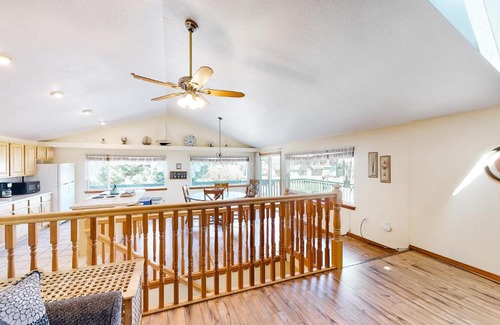 Cape Meares House | Cape Meares Retreat