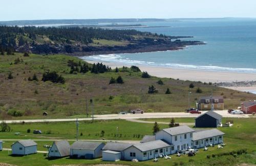 Mavillette Hotel | Cape View Motel & Cottages