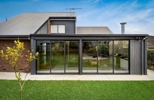 San Remo House | Cape View San Remo