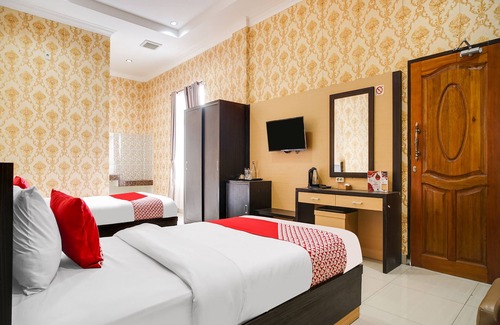 Siborongborong Hotel | Capital O 540 Esther Hotel