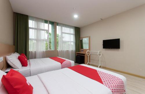 Victoria Hotel | Capital O 89344 Labuan Avenue Hotel