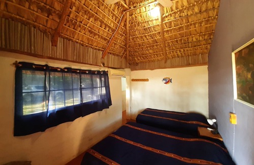 Barra de Santiago House | Capricho Beach House