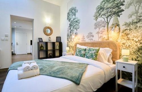 Roubaix Apartment | Capstay Roubaix I Grande Rue - Jacuzzi - Netflix