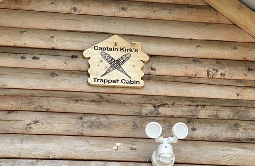 Cohoe Cabin | Captain Kirk’s Trapper Cabin