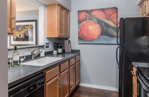 East Bank Condo | Captain's Quarters Riverfront #3