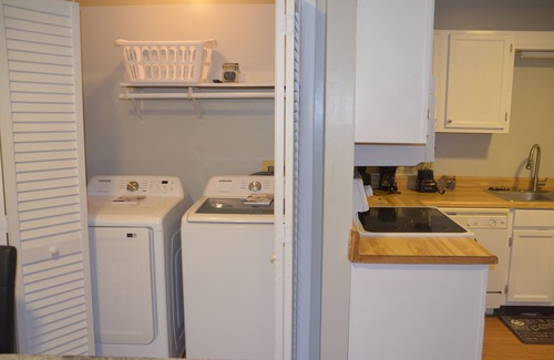 Daleville Apartment | Captain's Quarters
