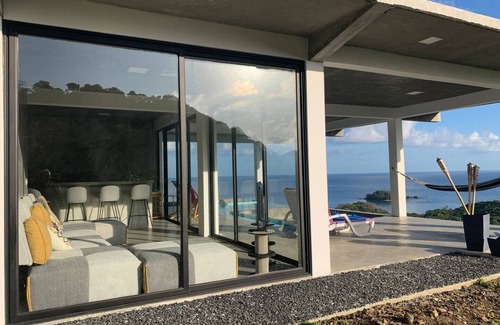Eastern Panama House | Cara al mar Cacique