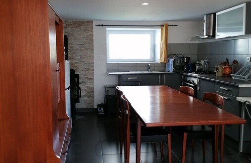 Henvic Apartment | CARANTEC Loc quiet house 5 minutes sea, near beaches water sports fishing