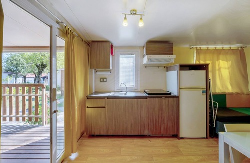Chioggia RV Rental | Caravan Camping 'Grande Italia Maddalena 3' with Sea View