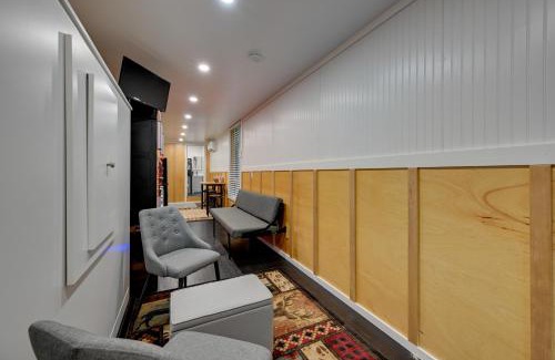 Pierce County Apartment | Carbonado Studio with Deck and Blackstone Griddle!