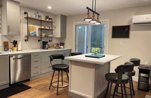 Saugeen 29 Cottage | Cardinal Landing – Private Luxury Getaway with Sauna, Cold Plunge & Nature