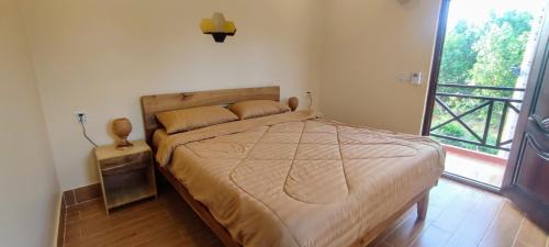 Srae Ambel House | Care Rock Guesthouse