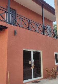 Srae Ambel House | Care Rock Guesthouse