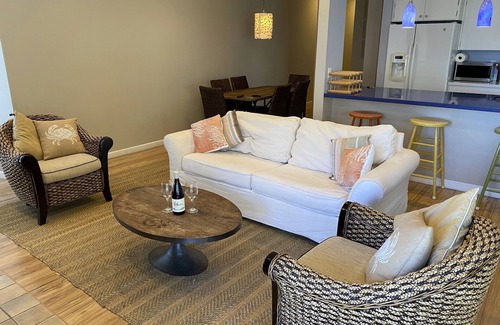 Watsonville Condo | Carefree Days at The Beach