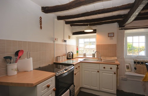 Fairbourne Cottage | Carefully modernised traditional Welsh cottage