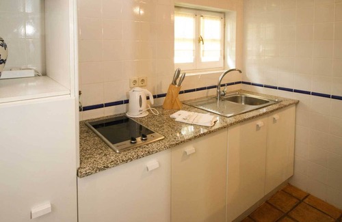 Cardielos Apartment | Caretaker's House