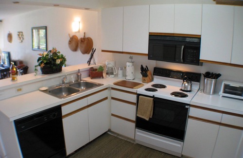 Estate Salt River Condo | Caribbean Breeze - Beachfront Condo at the Spectacular Gentle Winds Resort