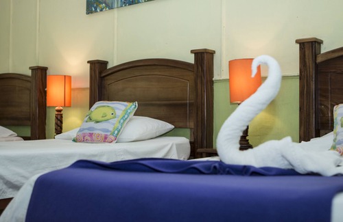 Tortuguero Cabin | Caribbean Paradise Eco-Lodge