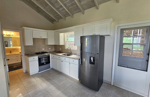 Valley Church Apartment | Caribbean Sea View Cottage