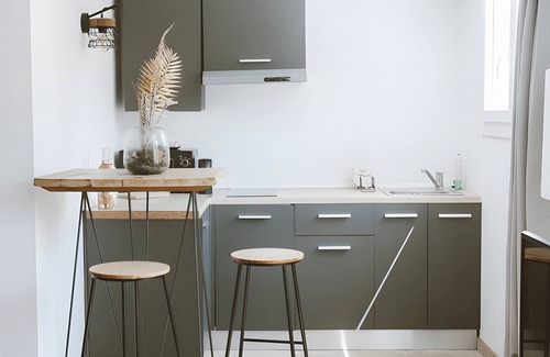 Saint-Laurent-d'Aigouze Apartment | Carignan - gîtes du mas des jeux