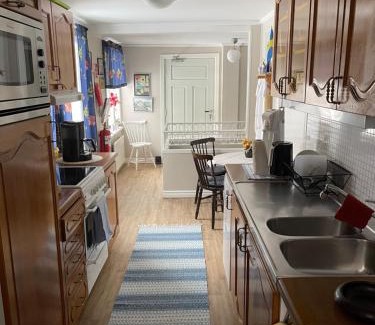 Kristdala Bed & Breakfast | Carina & Peters Place