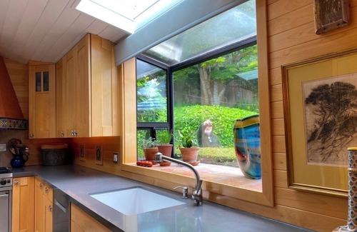 Carmel Woods House | Carmel Room for Rent in Luxury Home