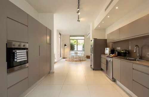 Herzliya Pituach Villa | Carmelo l Galei Beach House