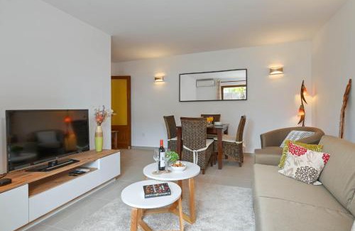 Moraira Town Centre Apartment | Carmencita