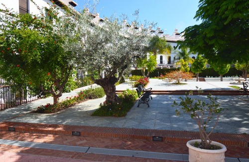 Velez de Benaudalla Apartment | Carmine. TROPICAL COAST - ALPUJARRAS. Ideal for couples. SUN and SNOW.